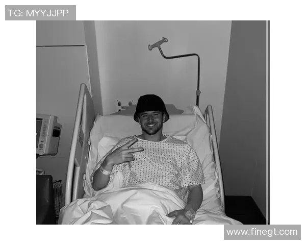 足球明星伤病困扰谁能独善其身揭秘无伤病球员的秘密与传奇