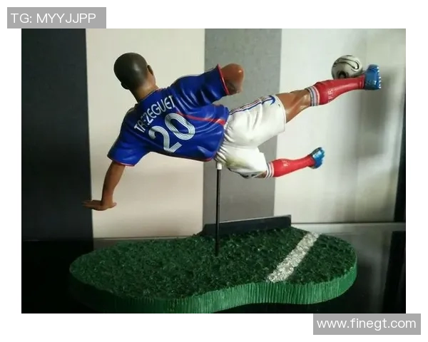 足球明星手办宣传动画展现球场魅力与激情的完美结合